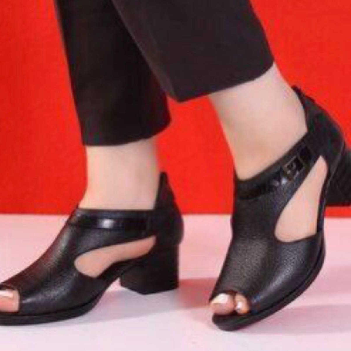 کفش سه سانته جلو باز 