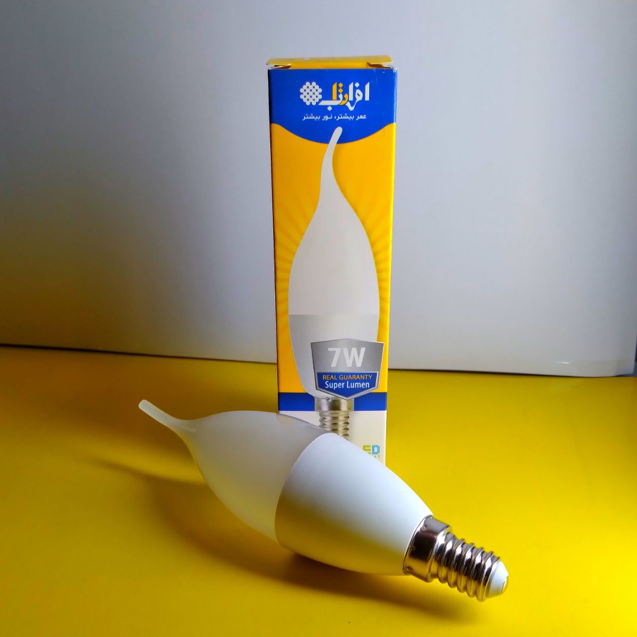 لامپ 7وات اشکی افراتاب