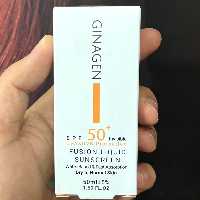 ضد آفتاب بی رنگ ژیناژن مخصوص پوست های  خشک و نرمال بر پایه آب spf50 | amazonchi