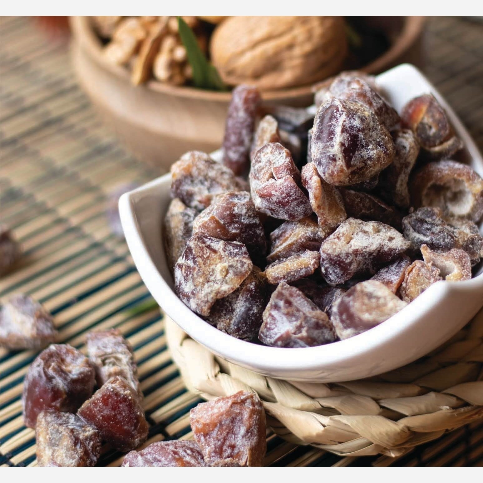 چیپس خرما پیارم  باطعم زنجبیل ودارچین یک کیلویی