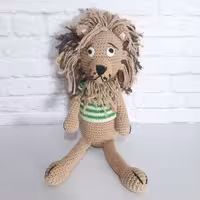 عروسک دستباف شیر بسیار حجیم و زیبا با گره بالا 35 سانتی 