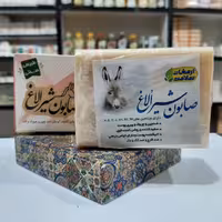 صابون شیر الاغ از بین برنده بی نظیر تیرگی ها و لک های پوست صورت و بدن جوان کننده عالی و جلو گیری کننده از پیری پوست