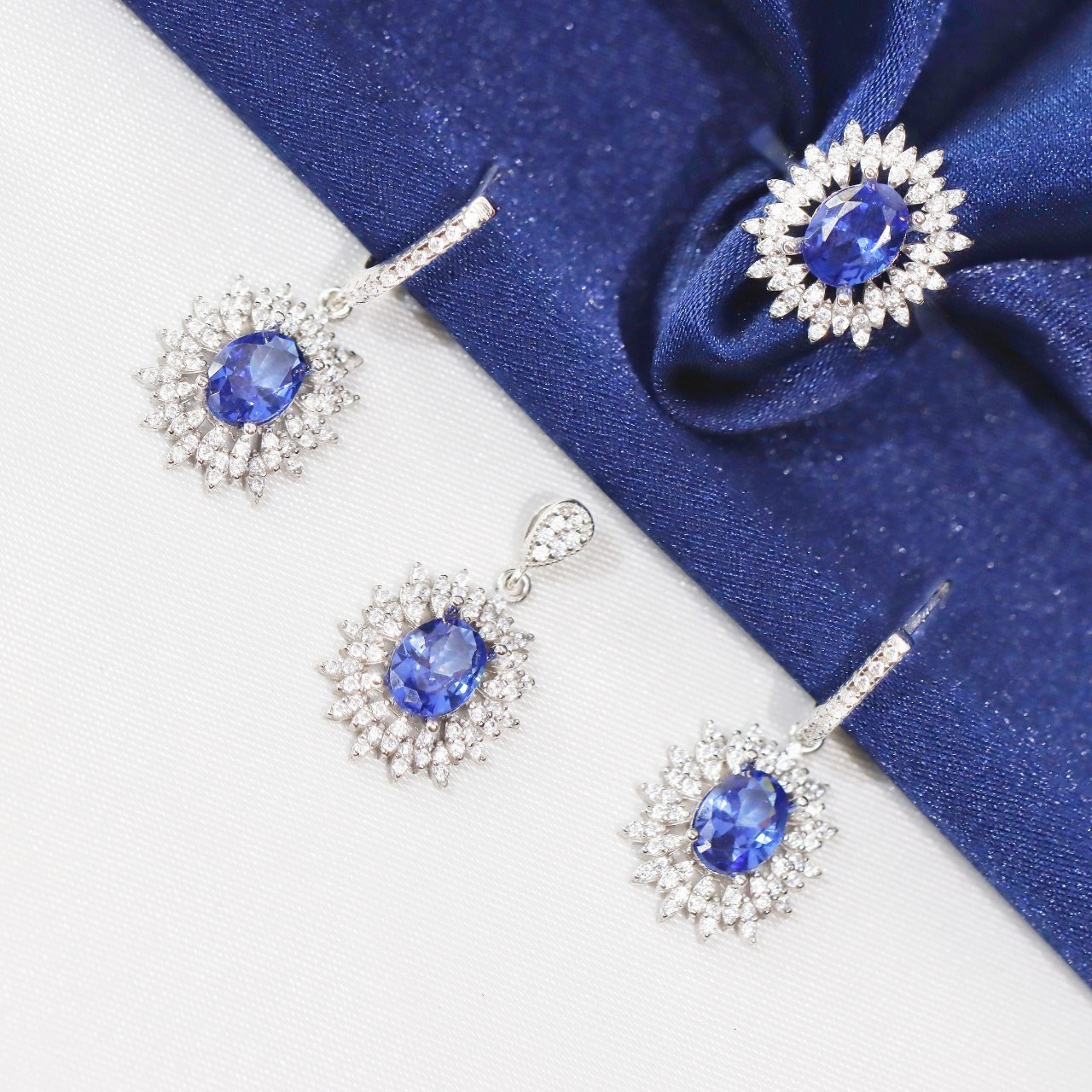 نیم ست نقره میکرو کد S-10108-11.5