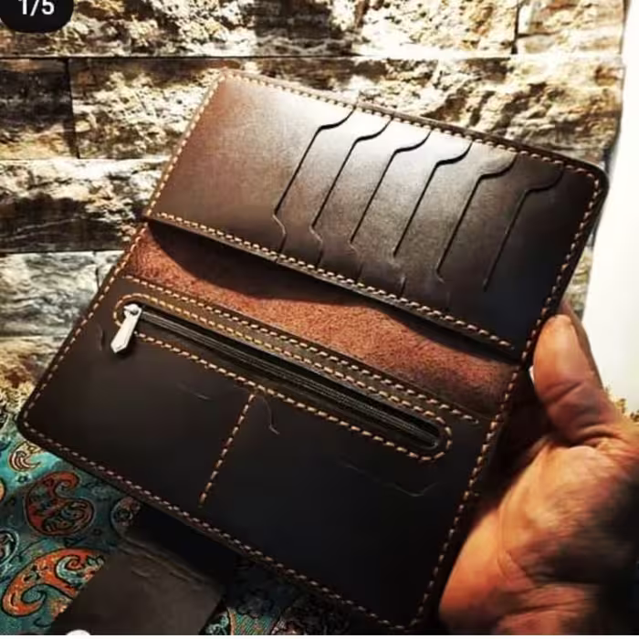 کیف موبایلی وجاکارتی با چرم مرغوب گاوی ودستدوز ورنگ به درخواست مشتری