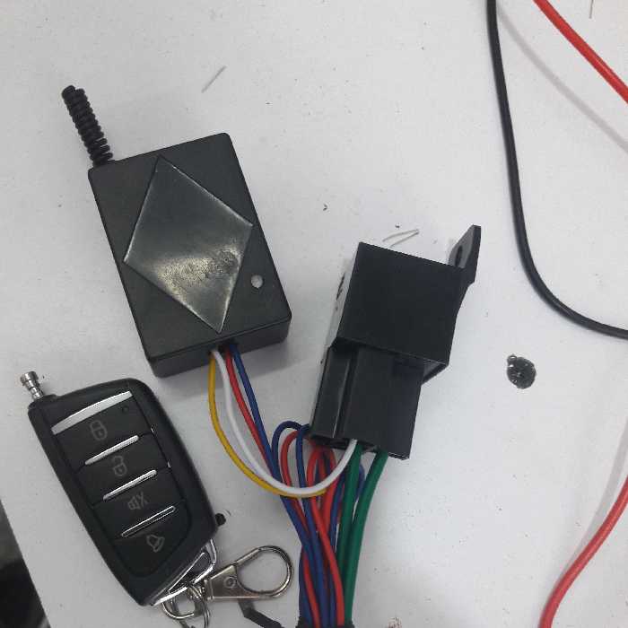 سویچ مخفی خودرو دو رله ریموتی مدل AS-510