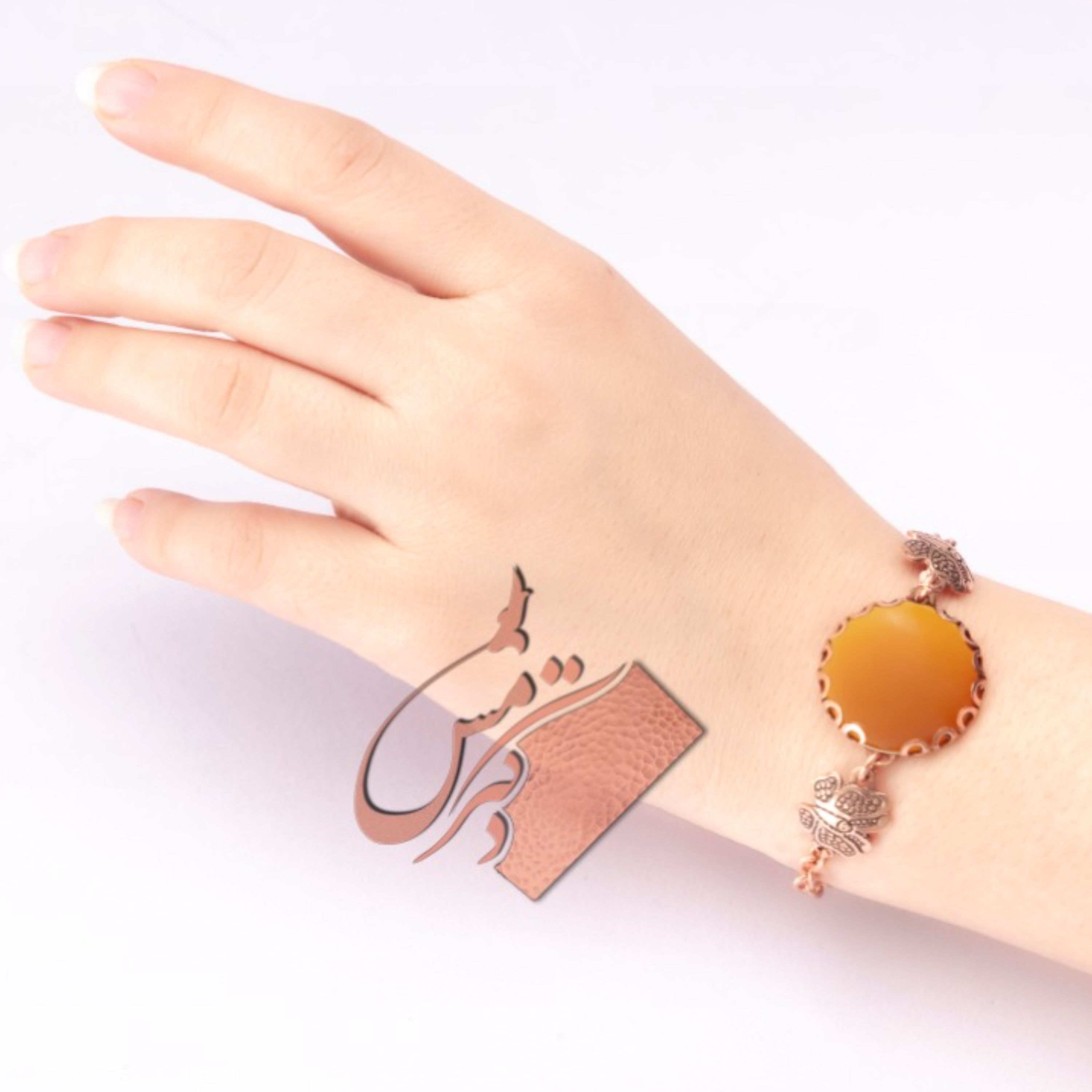 دستبند قلمزنی قطاری نگین وقلم پروانه