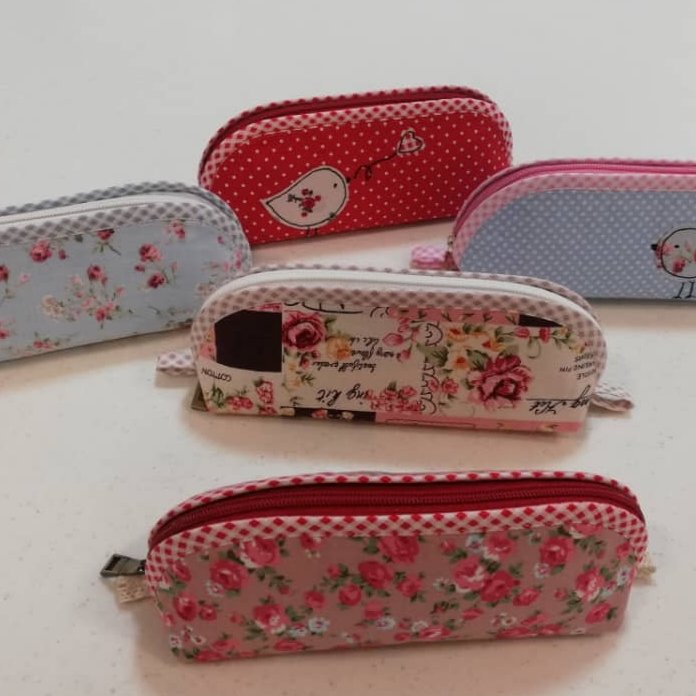 جامدادی پارچه ای