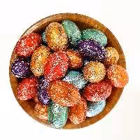 شکلات تخم مرغی کاکائویی شیری مغز دار  ( شکلات یونیکا شونیز ) وزن 300 گرم