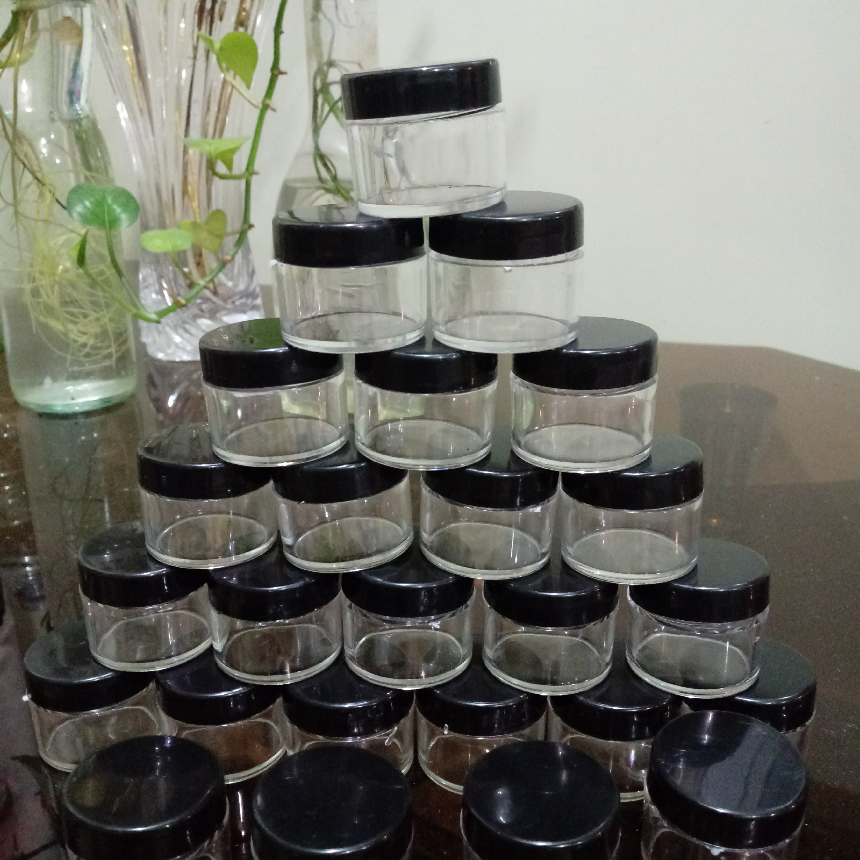 قوطی 10 گرمی