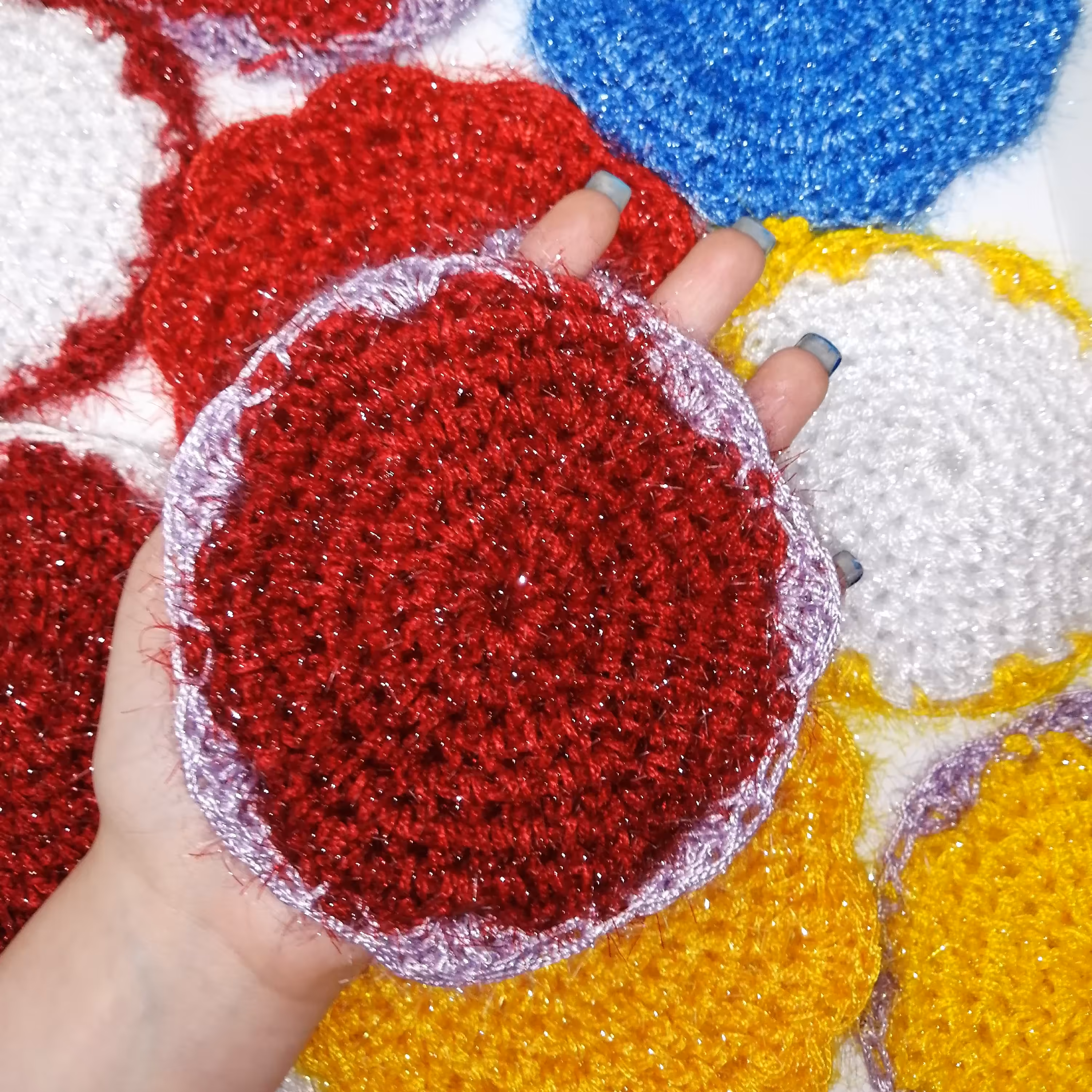 اسکاچ ظرف شویی بافتنی یک لایه سوزنی طرح دایره قرمز یاسی 