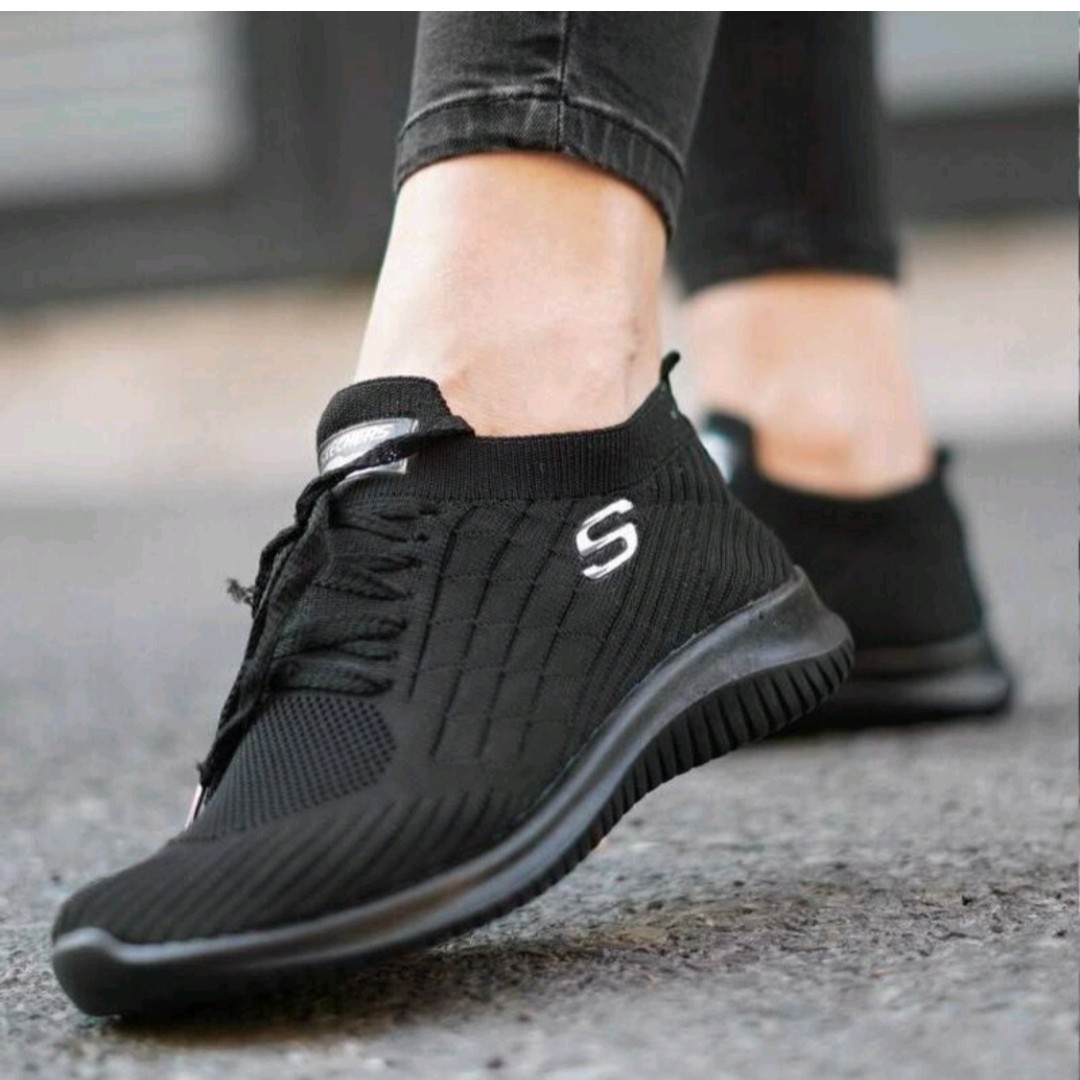 کتونی اسکیچرز