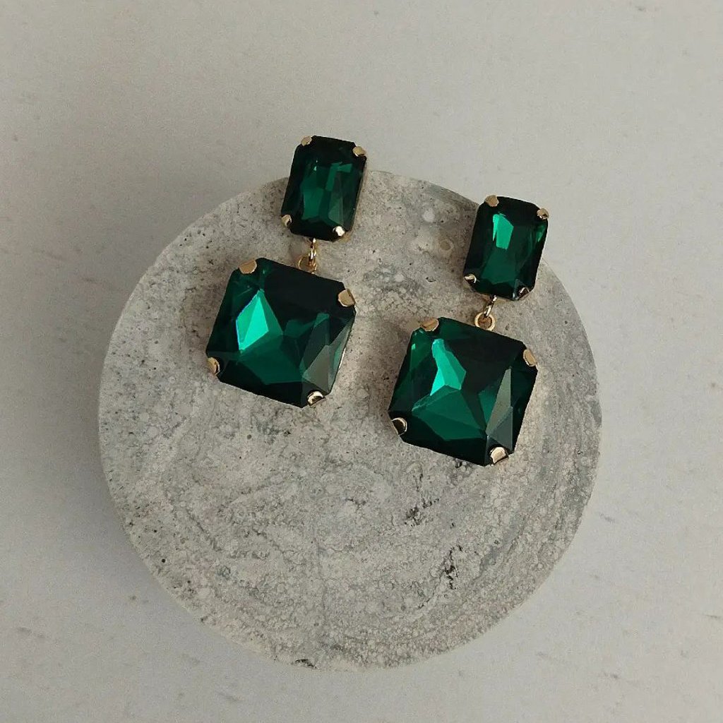 گوشواره جواهری سبز با میخ نقره 925