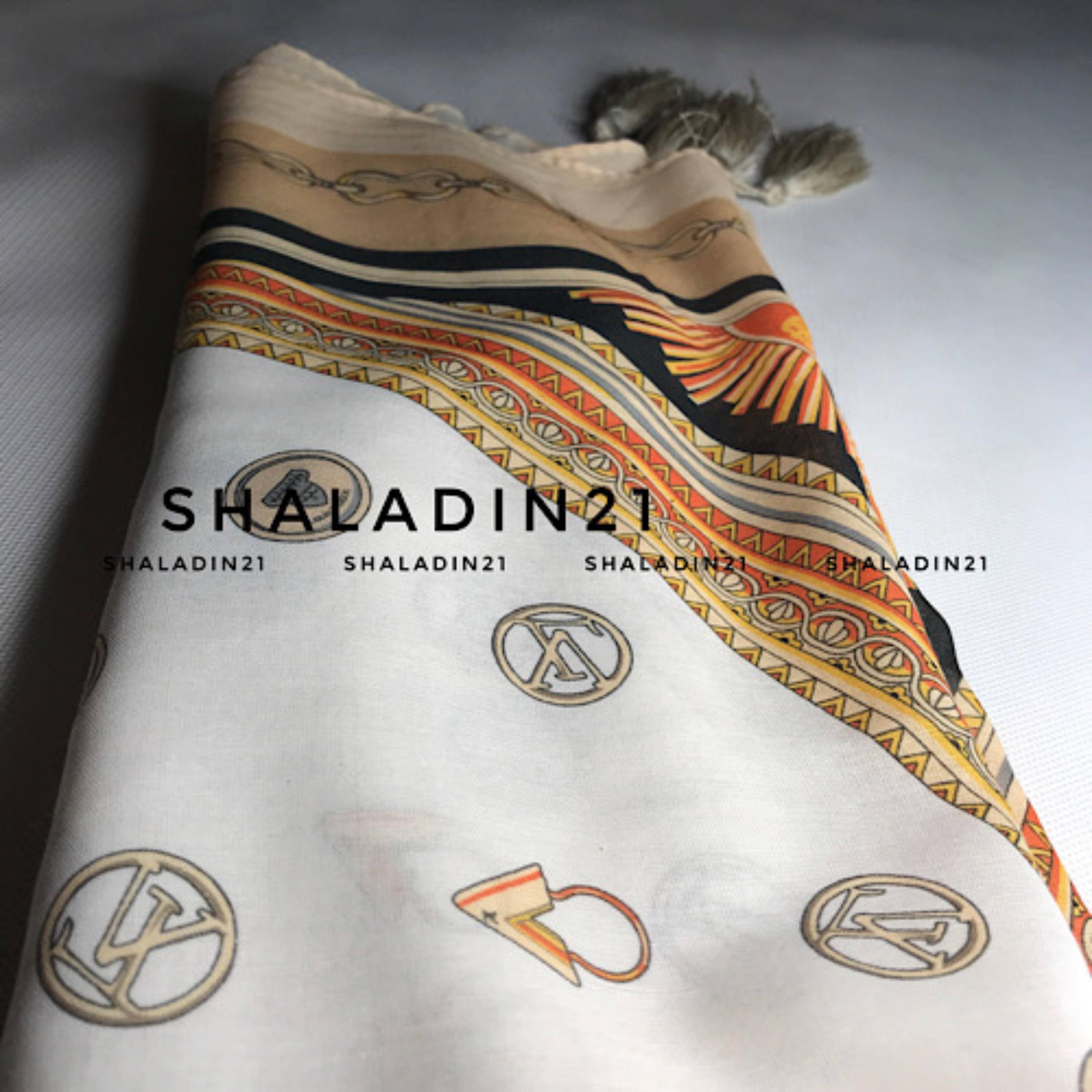 روسری نخی قواره بزرگ