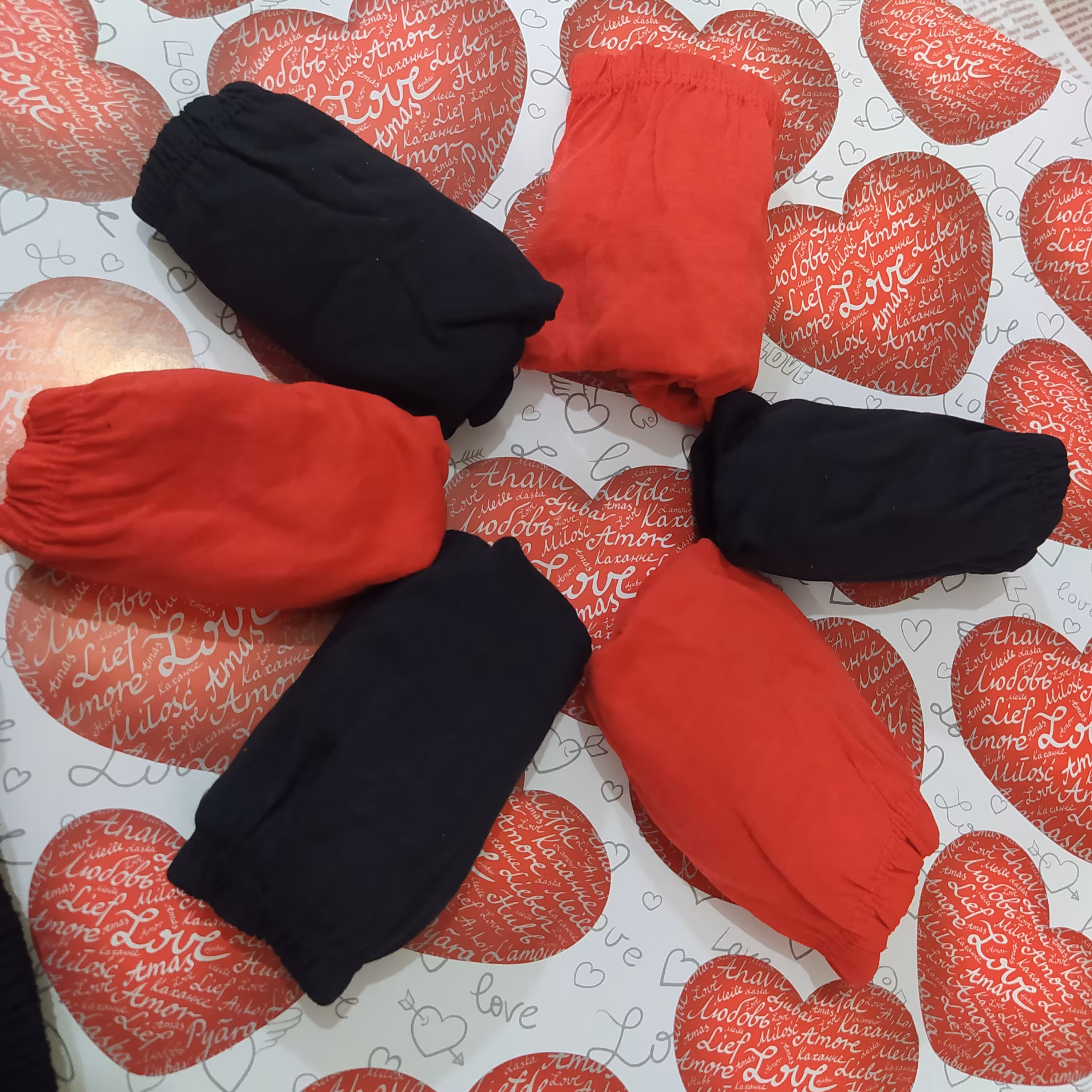 شورتکس پریودی مشکی قرمز  پک سه تایی 