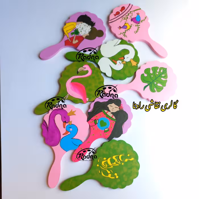 آینه دستی چوبی مدل دالبر با نقاشی فانتزی قیمت برای هر عدد