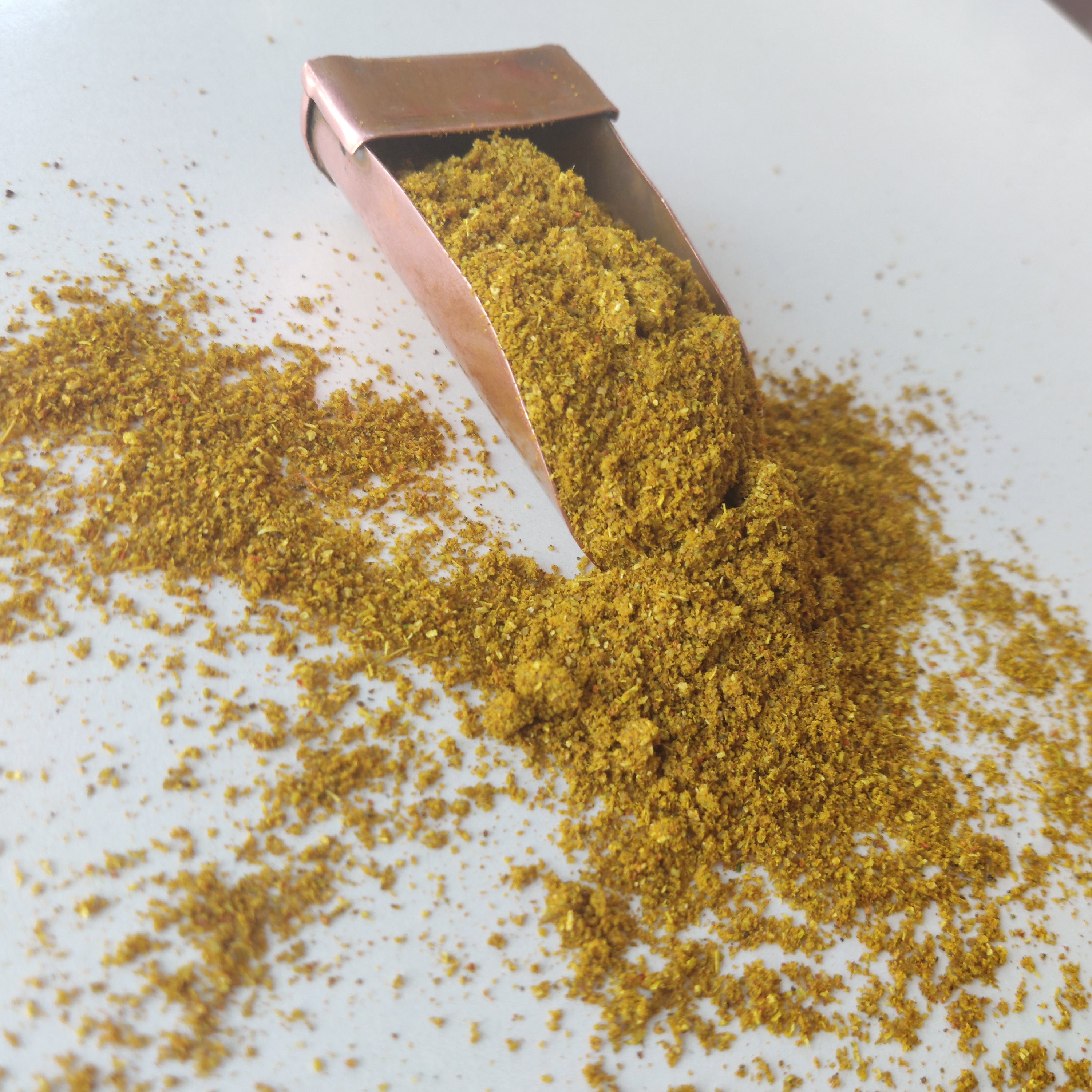 ادویه کاری 24قلم (یک کیلویی)