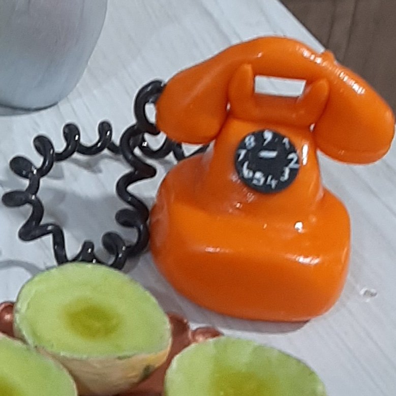 تلفن مینیاتوری