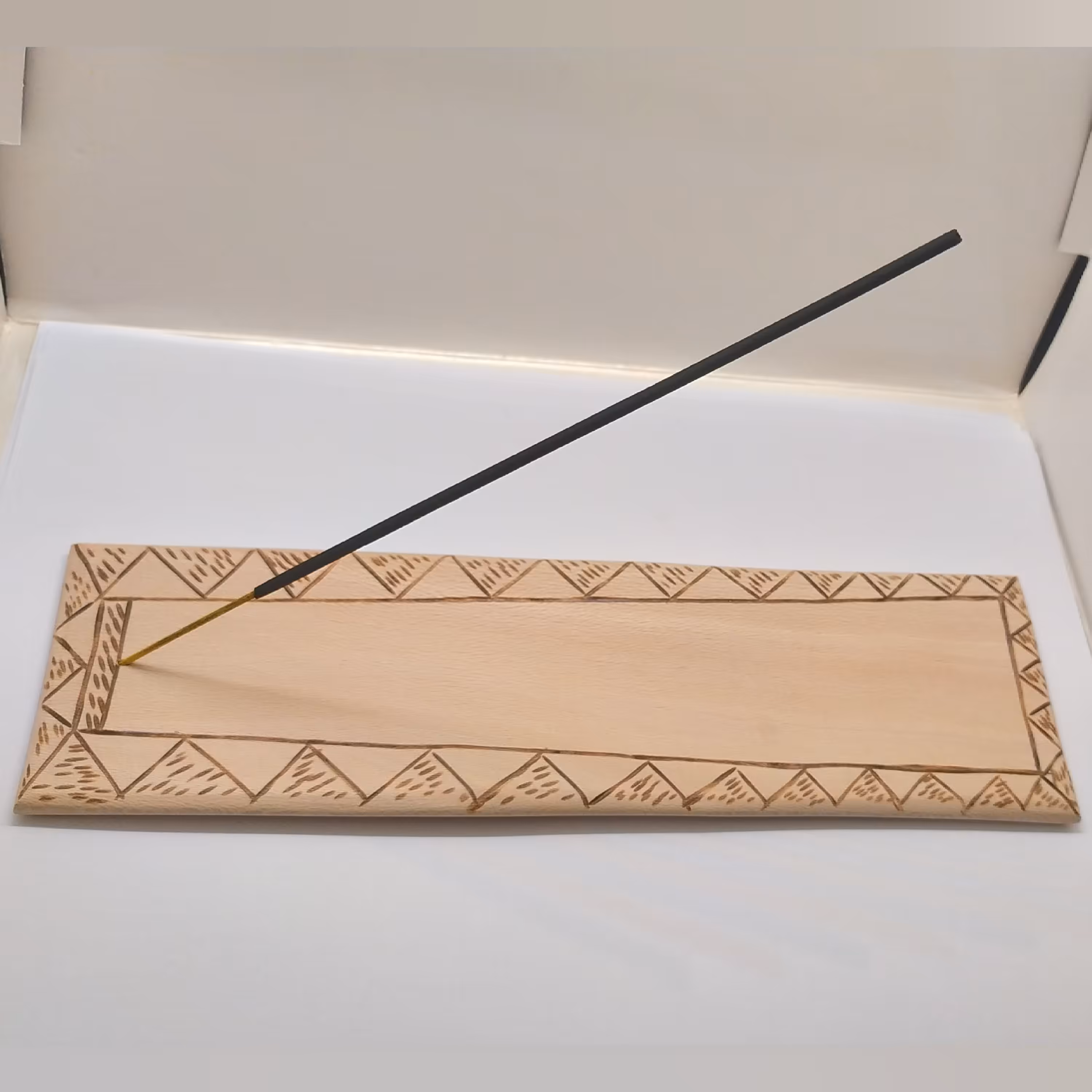 جا عودی چوبی دست ساز  مدل کتیبه 1