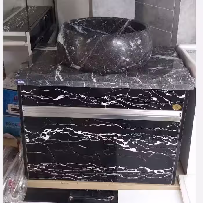 روشویی کابینتی کلکته با آینه و باکس و سنگ طبیعی (فول ست مشکی)