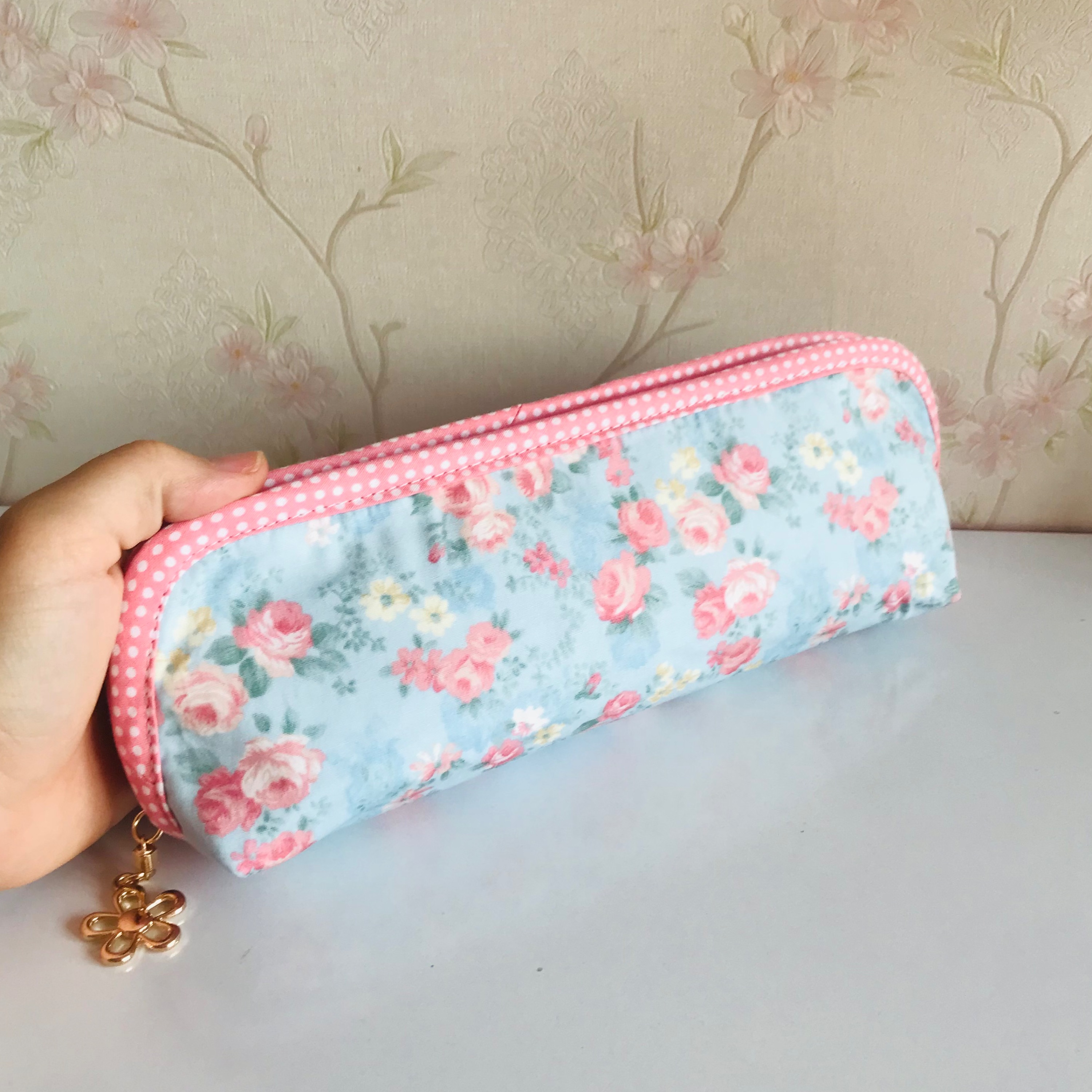 جامدادی زیپی