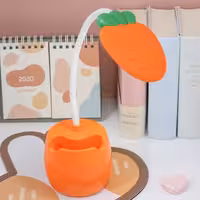 چراغ مطالعه و جاقلمی طرح هویج