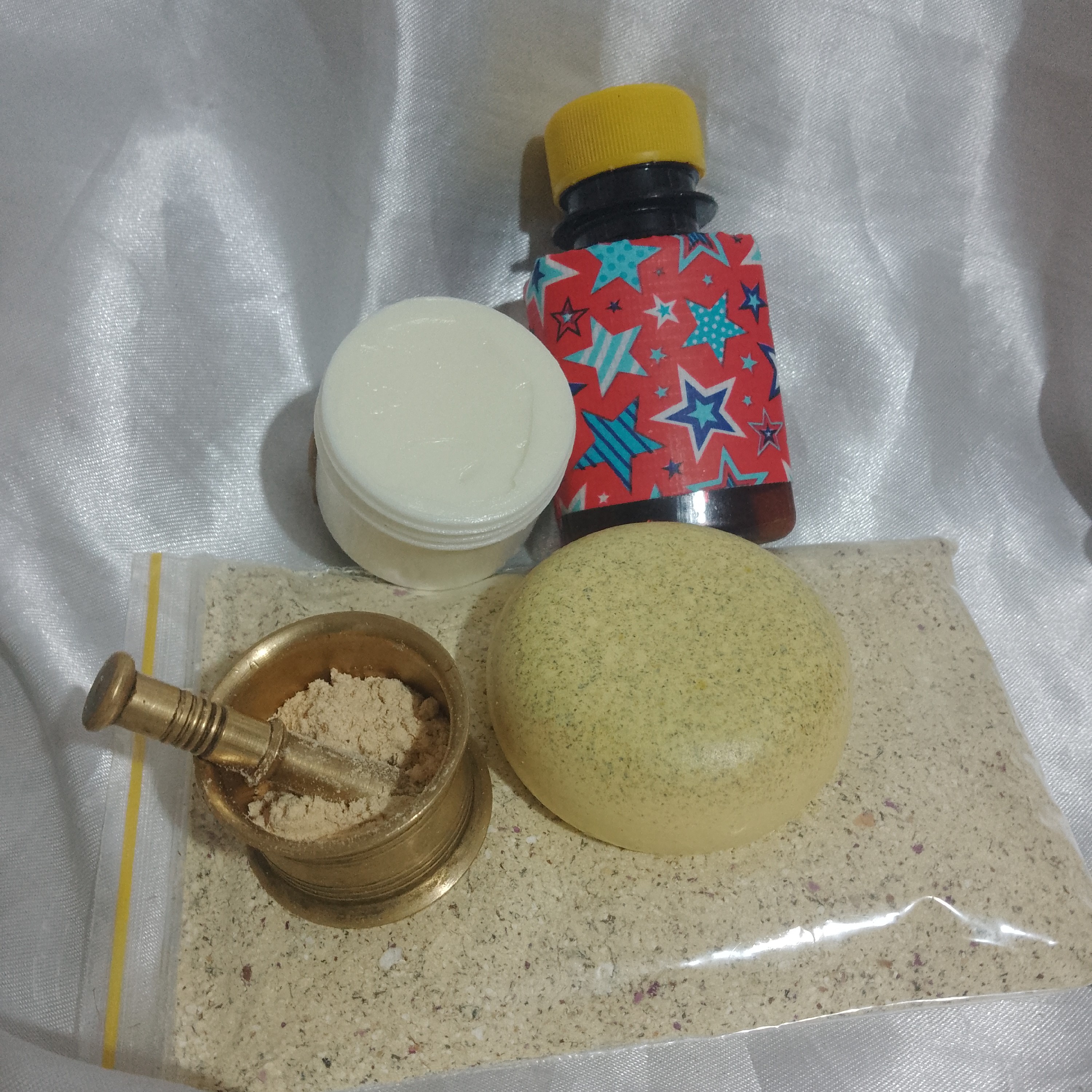 پک زنجبیل رفع فرورفتگی جای جوش گیاهی (صابون ،ماسک ،تونر و کرم )