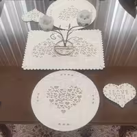 رومیزی و زیربشقابی