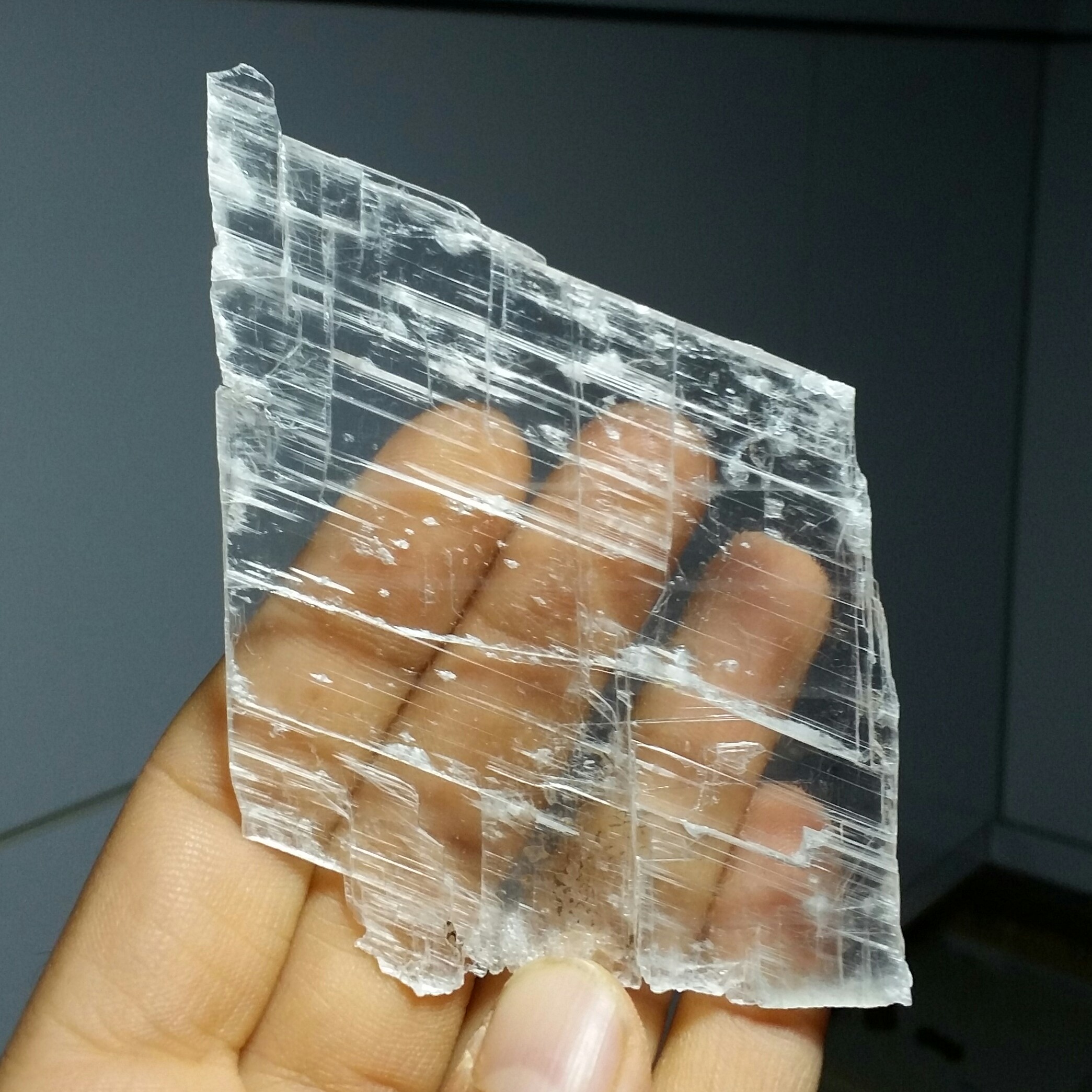 اسلایس سنگ راف ژیپس پلکانی شفاف خاص
 100 در 100 طبیعی شاهکار خلقت
کد 11420