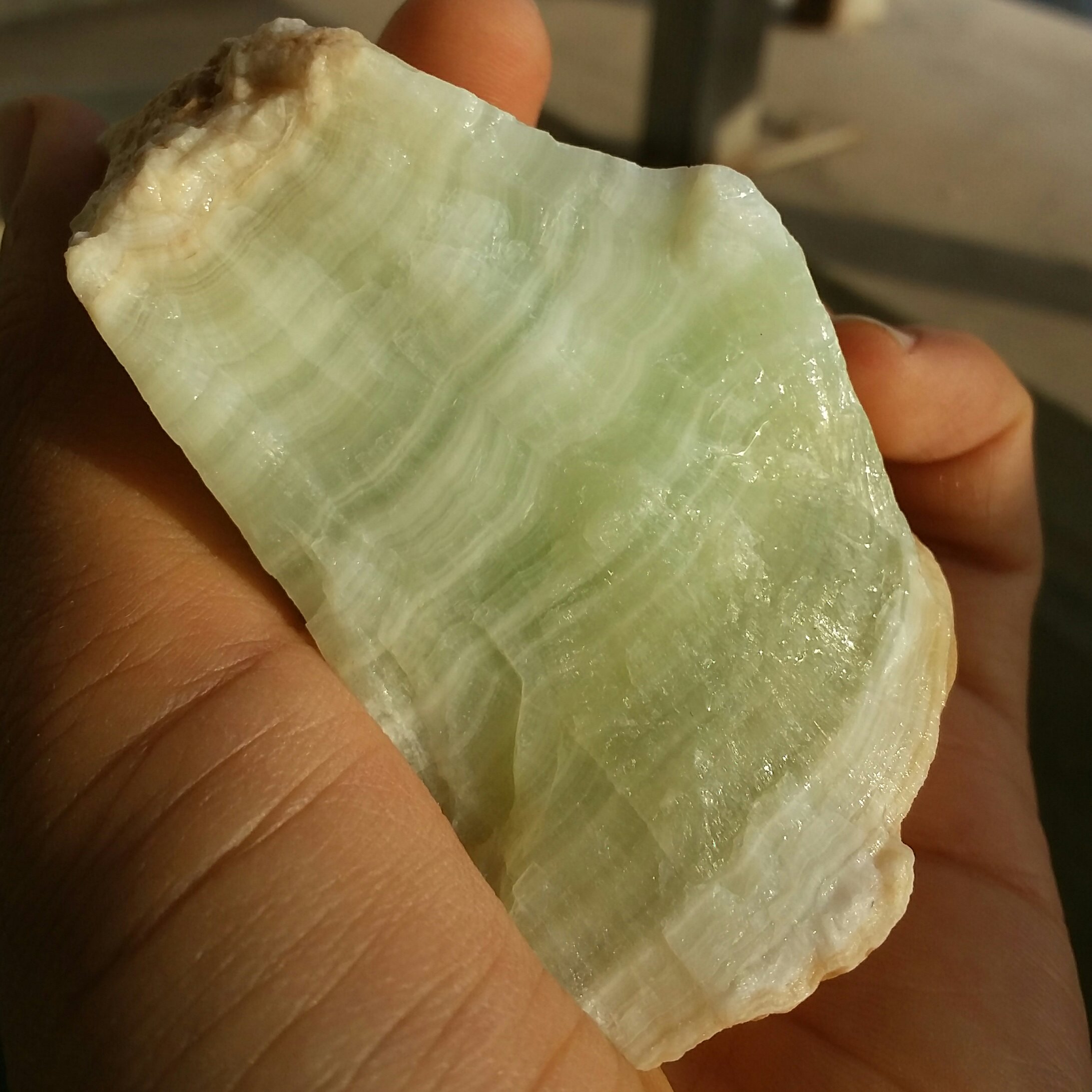 سنگ راف غووولپیکر وارداتی آراگونیت سبز لیموی بسیار کمیاب 100 در 100 طبیعی شاااهکار خلقت
با قابلیت ساخت چندین نگین خااص 