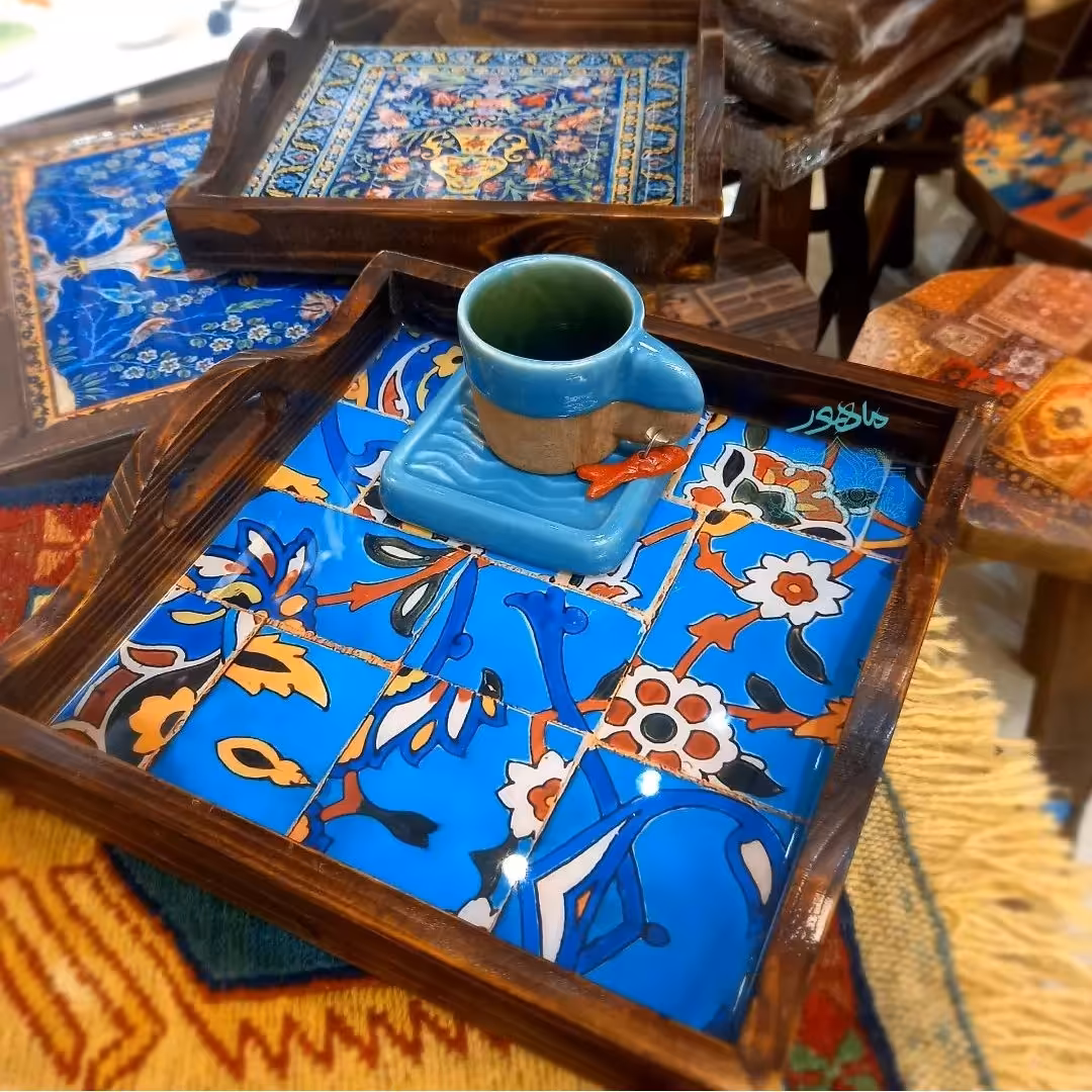 ثبت سفارش عمده سینی پذیرایی مربعی چوبی رزینی با طرح انتخابی شما