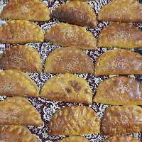 نان چارقی خلخال با مغز حلوایی بسته 10 عددی