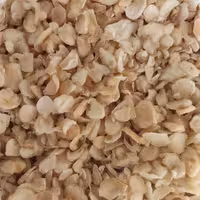 چیپس سیر محصول امسال همدان ازمزارع روستای سولان پایتخت سیر وموسیر به صورت ارگانی