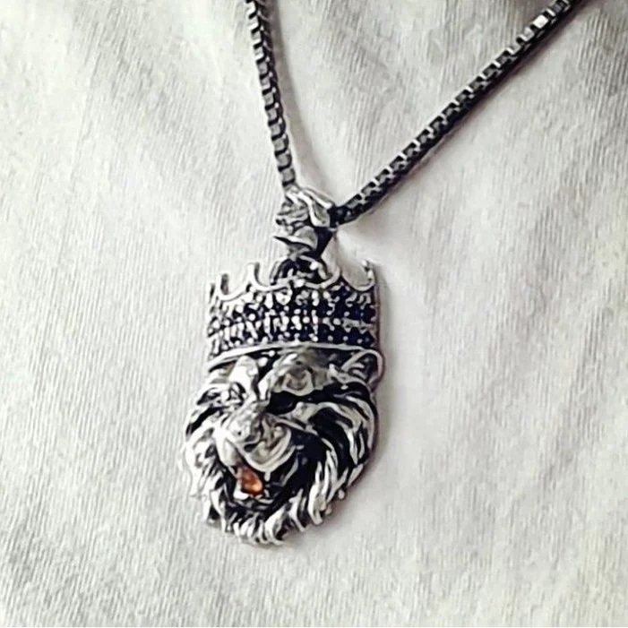 مدال تمام نقره ست کینگ 
با زنجیر ونیزی 65 سانت