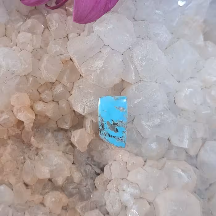 نگینی فیروزه نیشابور کد 1623