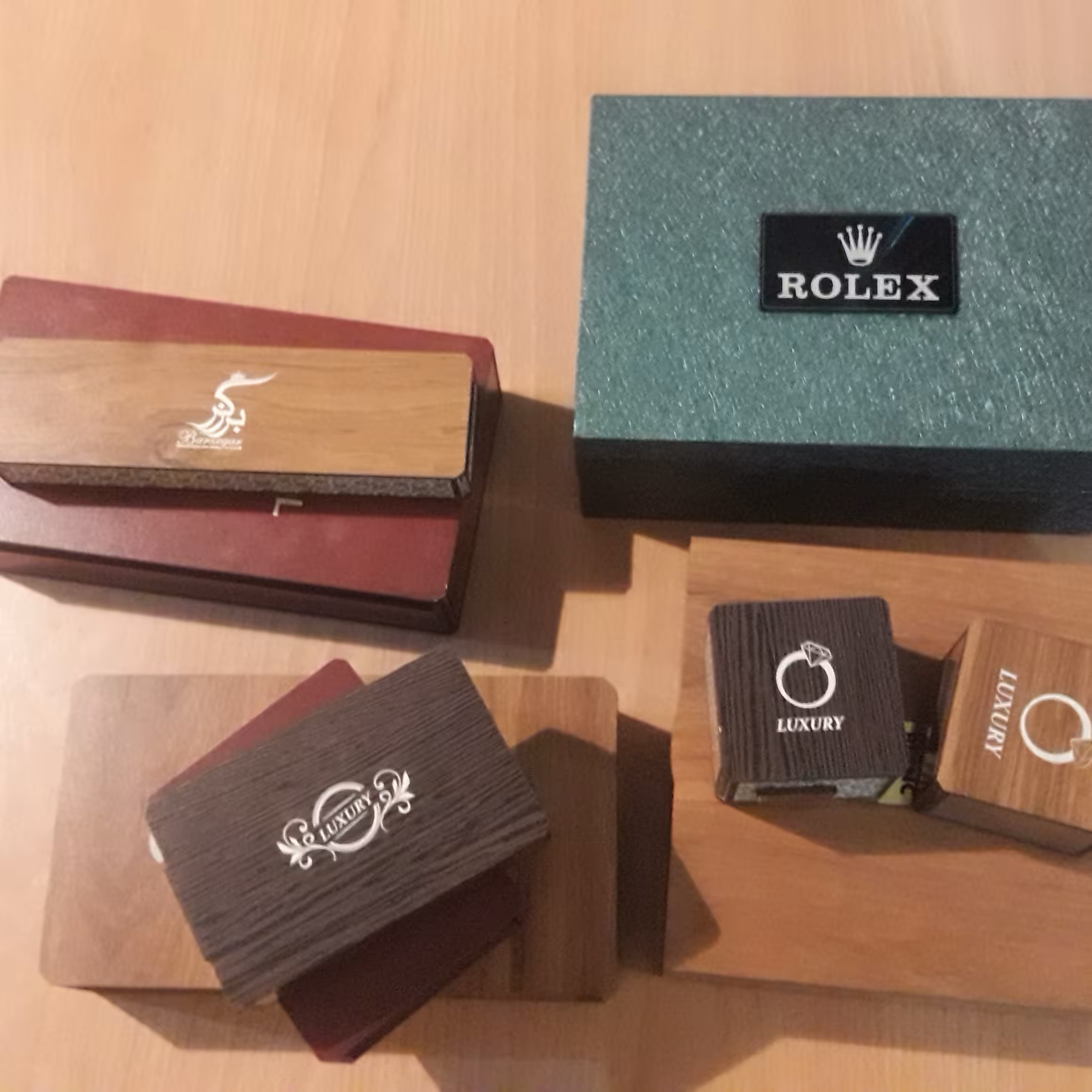 جعبه کادویی لوکس همه نوع همه سایز  به سلیقه شما کلی و جزئی