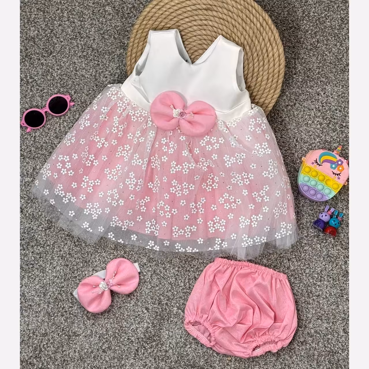 سارافون مجلسی نوزادی سه تیکه سارافون شورت تل جنس بالا تنه مازراتی جنس دامن تور 6 ماه تا 2 سال 