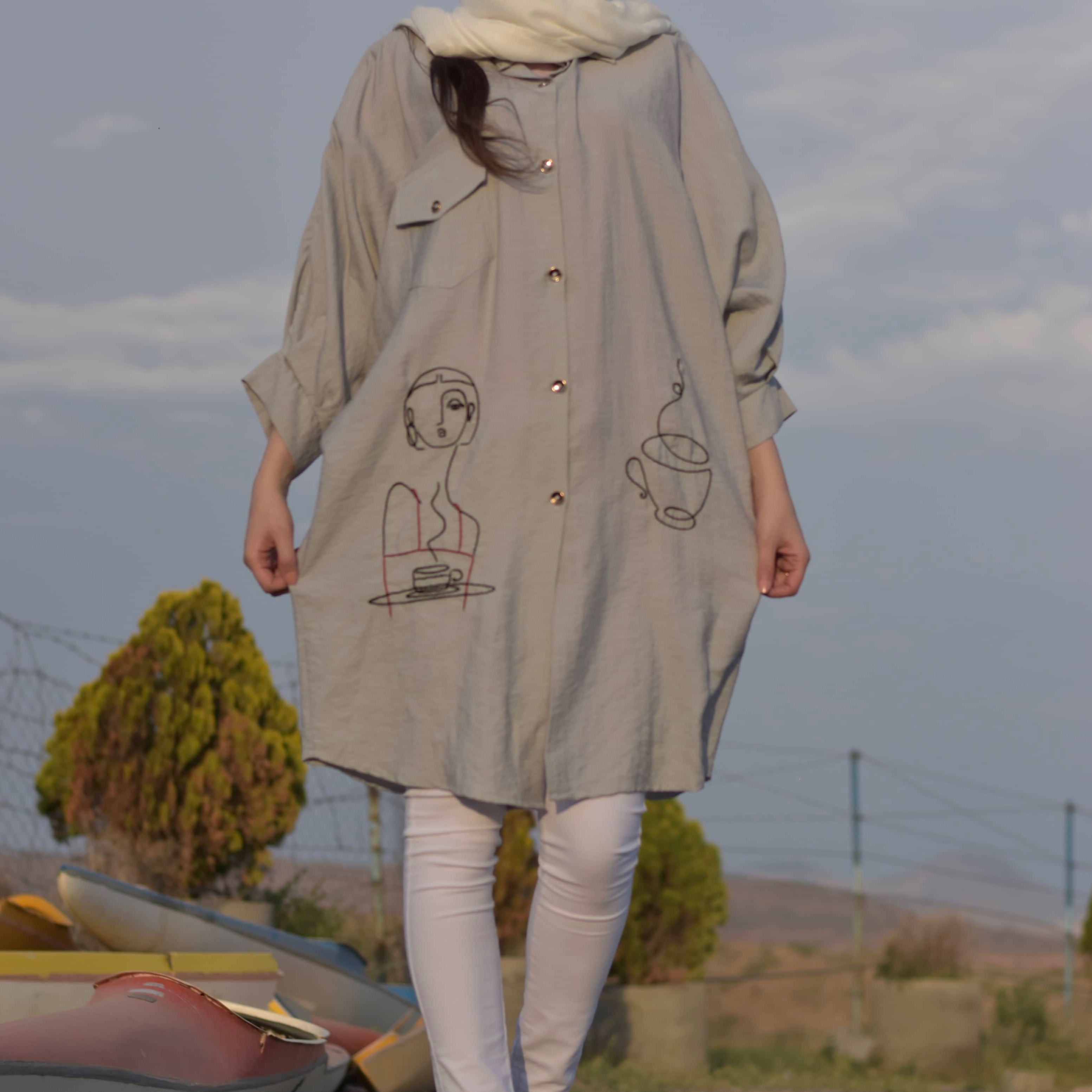 مانتو ابروبادی توسی