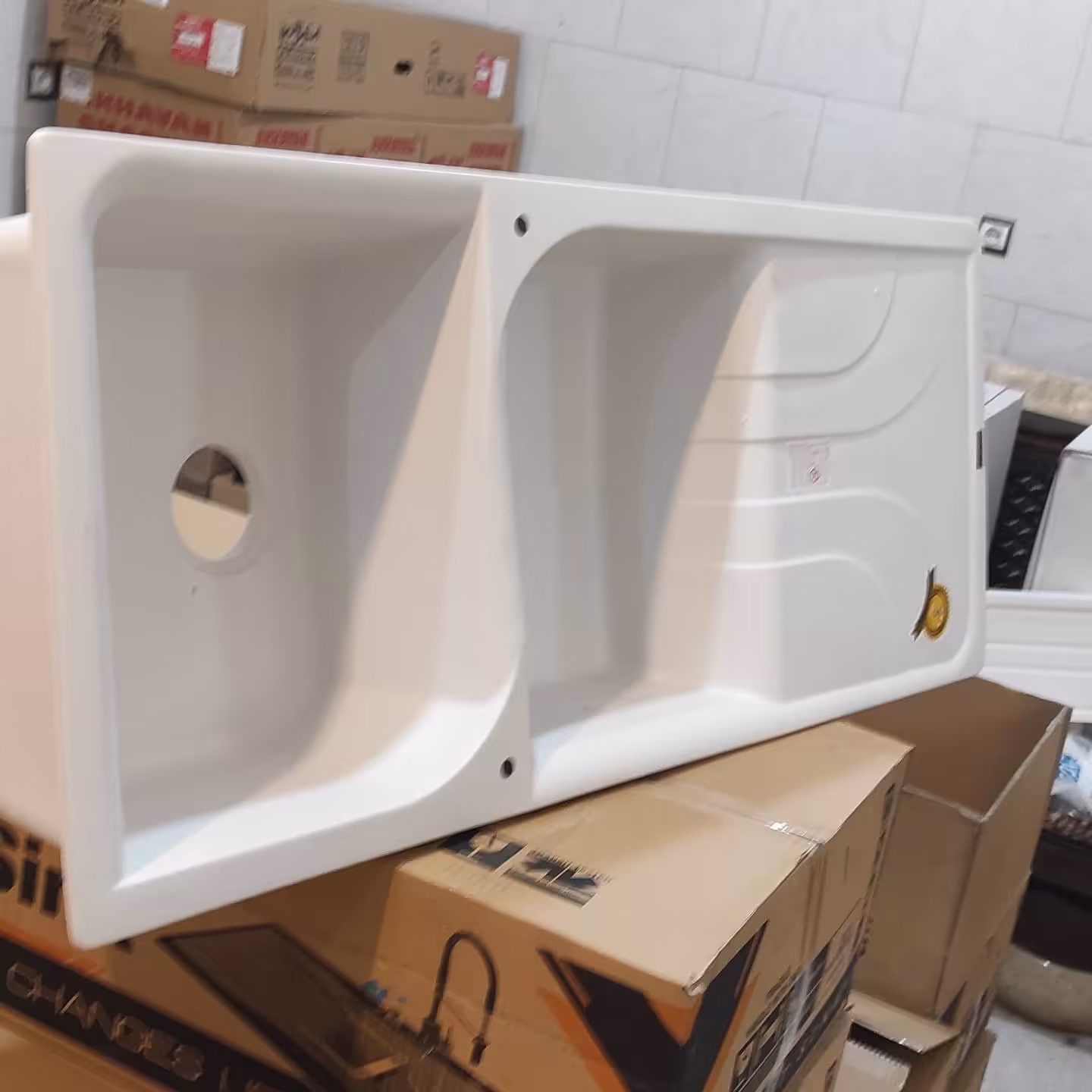 سینک ظرفشویی سفید