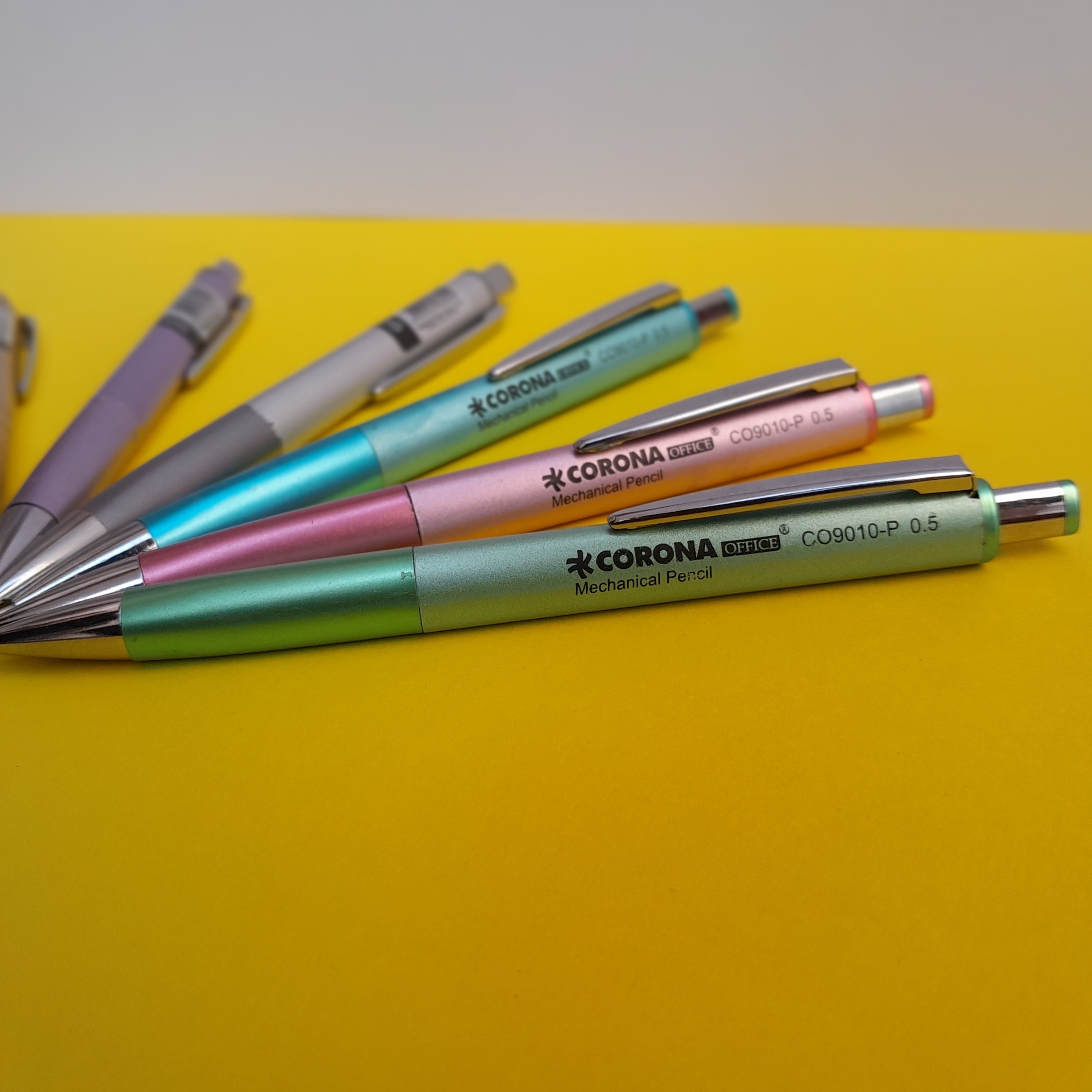 اتود آلمینیومی کرونا 