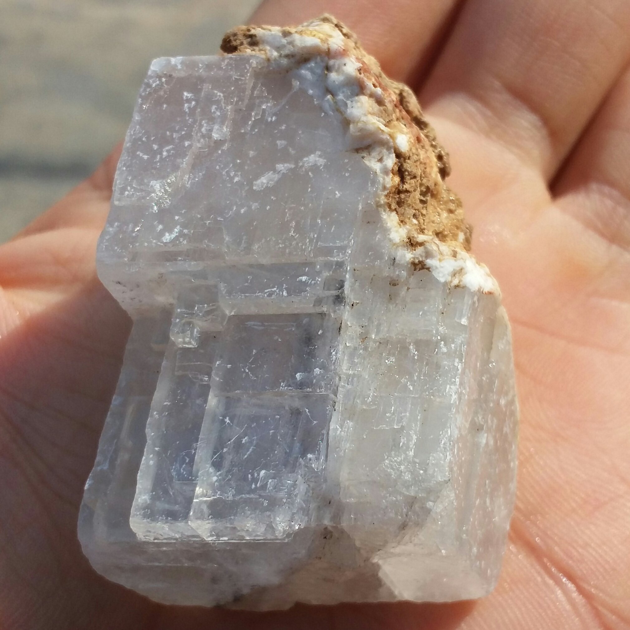 سنگ راف ژیپس پلکانی بسیاار زیبا  100 در 100 طبیعی شاااهکار خلقت
کد 7774