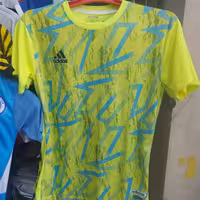 پیراهن و شورت ورزشی باکیفیت طرح جدید سایز لارج