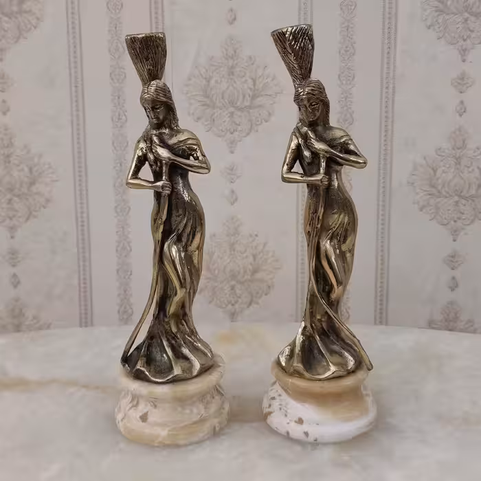 جا شمعی برنزی مدل بانو پایه سنگی مجموعه 2 عددی کد 315