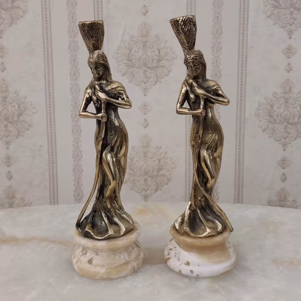 جا شمعی برنزی مدل بانو پایه سنگی مجموعه 2 عددی کد 315