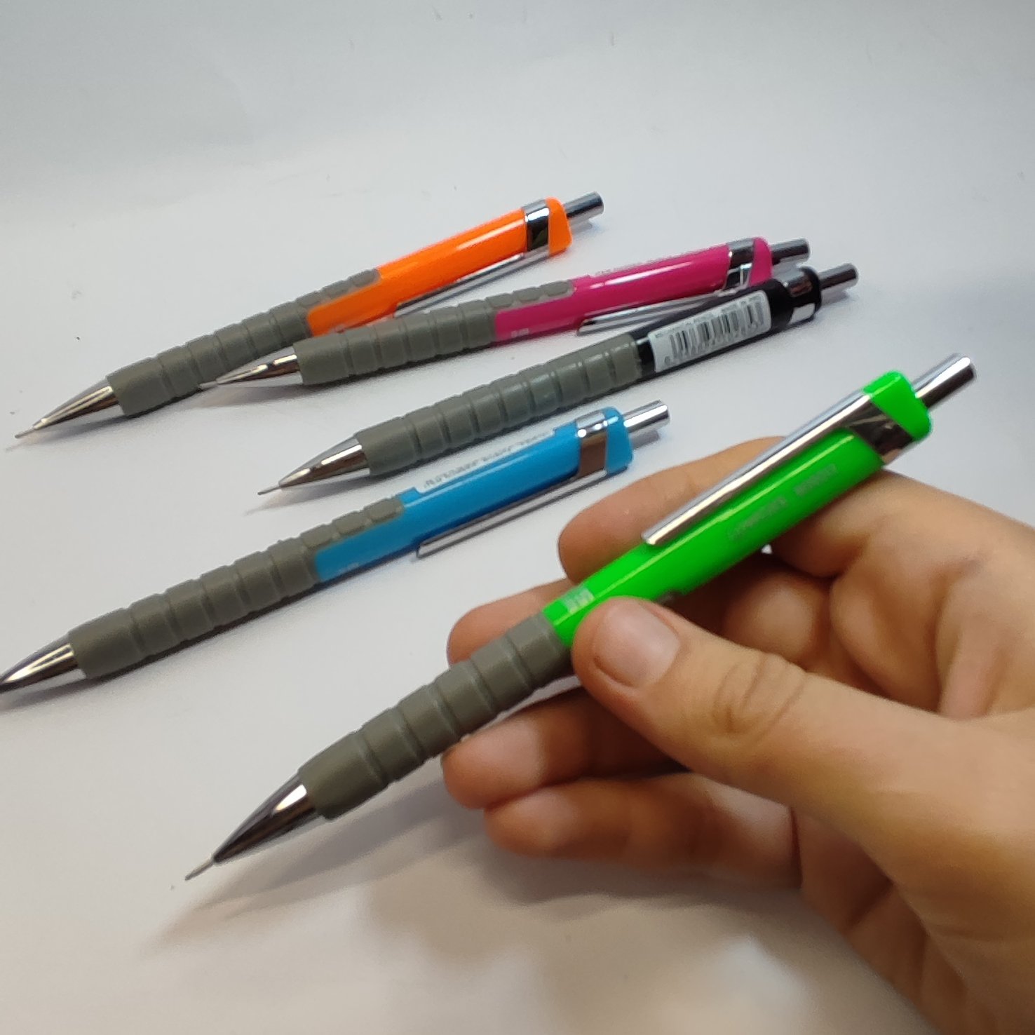 اتود کیفیت عالی درجه یک مداد مغزی