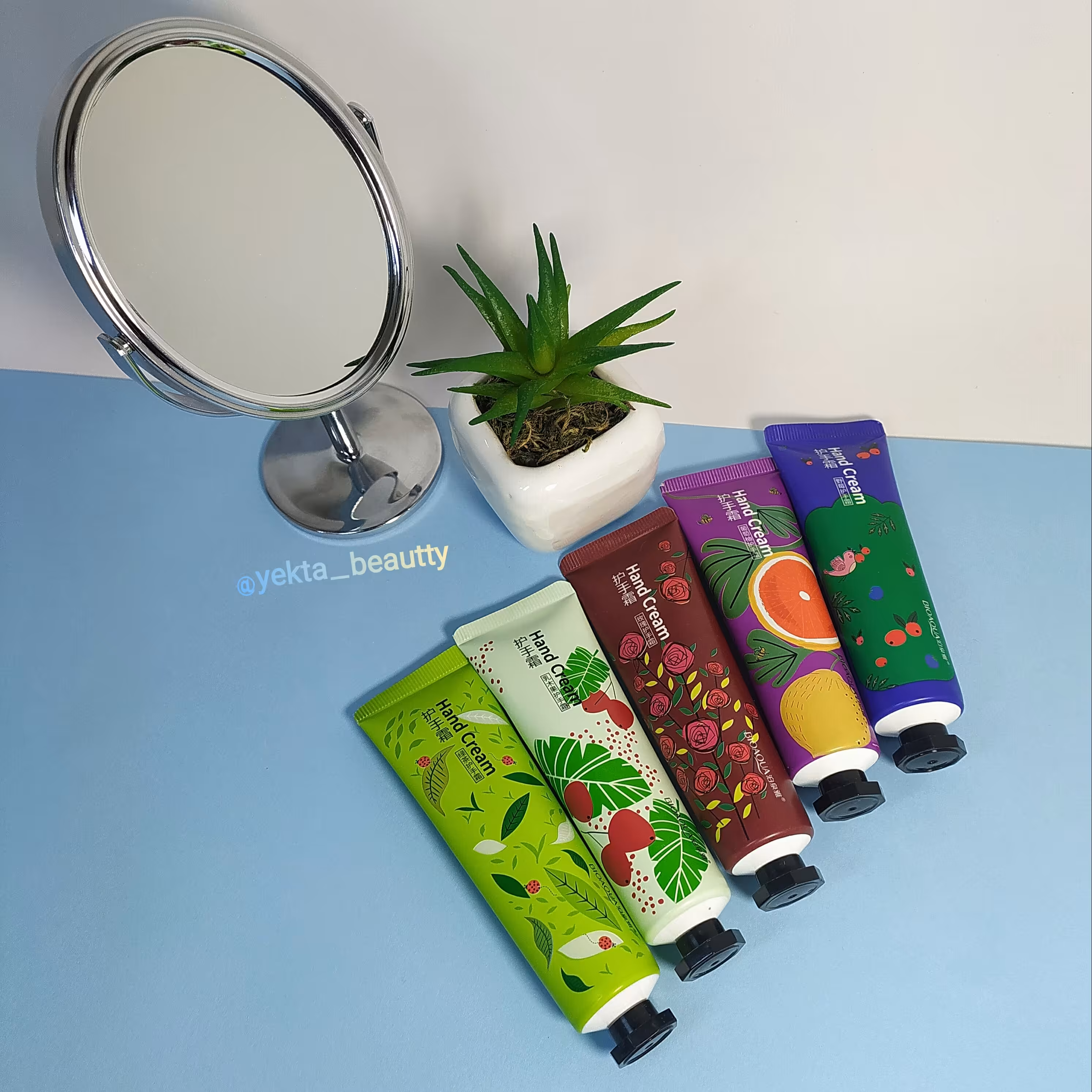 کرم دست بیوآکوا (Bioaqua)