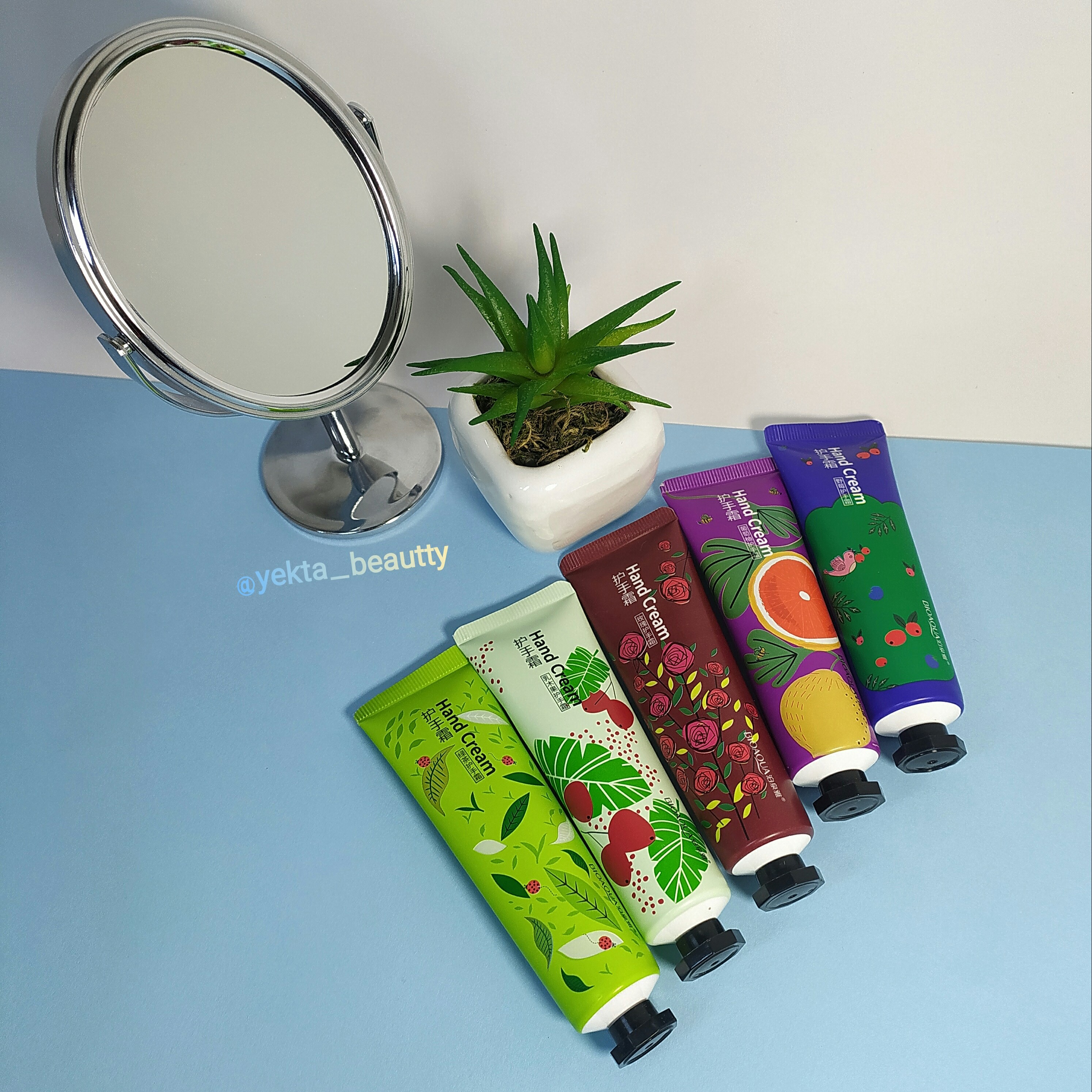 کرم دست بیوآکوا (Bioaqua)