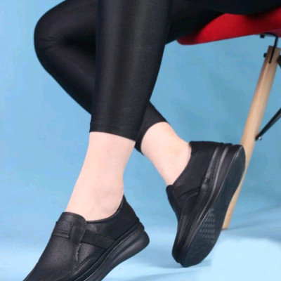 کفش طبی زنانه