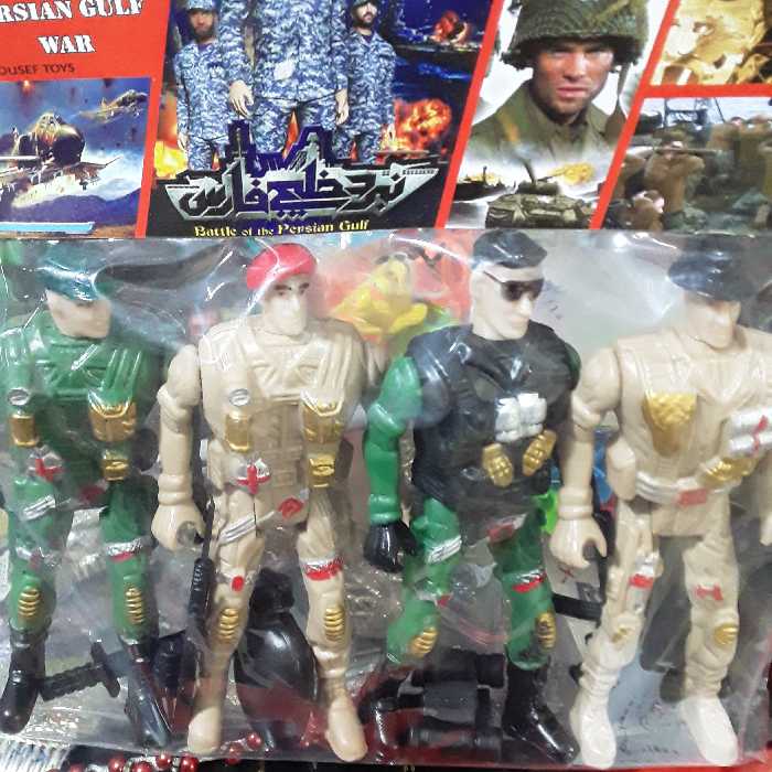 اسباب بازی سرباز کماندوهای چهارتایی( همراه با سلاح ها و ... )