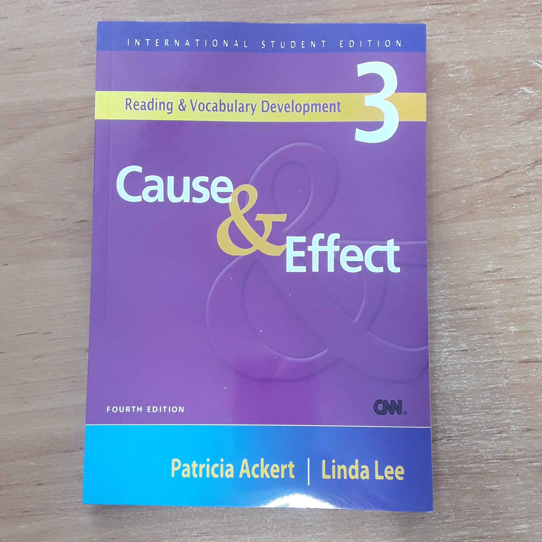 کتاب زبان کاز اند افکت Cause & Effect 3 ویرایش 4 همراه با فایل صوتی برای تقویت مهارت ریدینگ
