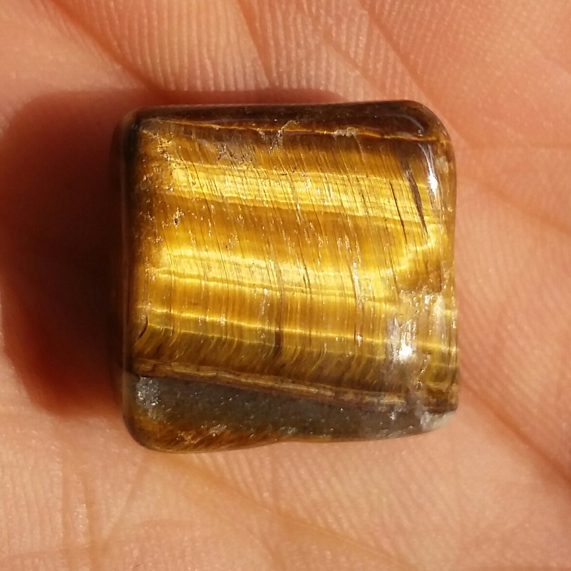 سنگ راف تمام پولیش شده چشم ببر پاکستان 100 در 100 طبیعی شااهکار خلقت بی نظیر
تصویر از دو طرف نمونه
